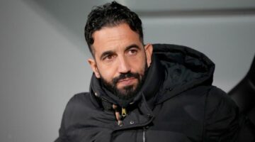“إهدار كل طاقته” – مهاجم مانشستر يونايتد السابق يذكر اسمي نجمين من الشياطين الحمر “يبدو أنهما ضائعان” تحت قيادة روبن أموريم