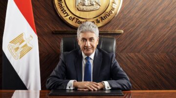 وزير السياحة يبحث مع سفير هولندا سبل تعزيز التعاون المشترك