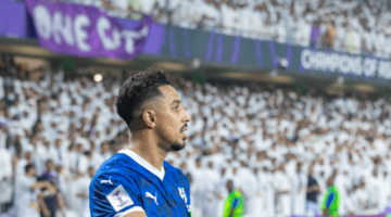 بعد أن هز شباك الوصل.. الدوسري يكتب التاريخ مع نادي الهلال