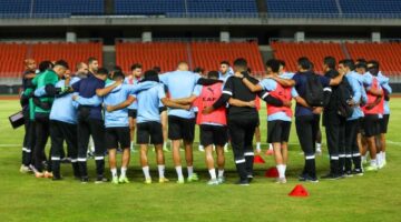 مهيب عبد الهادي يثير الجدل بشأن قرعة الكونفدرالية الإفريقية