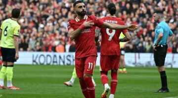 صلاح يقود ليفربول نحو لقب البريمرليغ بفضل مهاراته وأهدافه الحاسمة