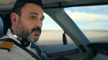 انقلاب الطائرة وظهور الأرواح.. أبرز أحداث الحلقة الأولى لمسلسل “الكابتن”