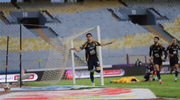 فيديو | في الوقت القاتل.. أشرف بن شرقي يسجل هدف الأهلي الأول أمام حرس الحدود