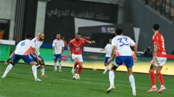 عادل عبد الرحمن يكشف عن مشكلة مستمرة في الأهلي ويرسل رسالة قوية للاعبين