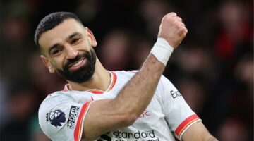 ليفربول في سباق الزمن: هل سيحدد محمد صلاح مستقبله قبل الموعد النهائي؟