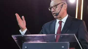 الأهلي يعلن رسمياً انتهاء الخلاف بين الخطيب ومرتضى منصور