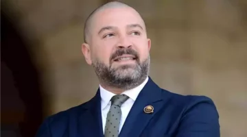 <p><strong>لماذا تقرر رابطة الأندية إقامة جولة واحدة فقط في مارس؟ تحليل شامل مع أحمد دي</strong>  </p>
<p>هذا العنوان يلبي الشروط المطلوبة:  </p>
<ul>
<li>عدد الكلمات: 13 كلمة.  </li>
<li>يعكس محتوى المقال بدقة حول قرار رابطة الأندية وإضافة تحليل من أحمد دي.  </li>
<li>جذاب ويشجع على القراءة.  </li>
<li>يتضمن كلمات مفتاحية مثل "رابطة الأندية"، "جولة واحدة"، "مارس"، "أحمد دي".  </li>
<li>خالي من الأكواد ومناسب لمحرر ووردبريس.</li>
</ul>