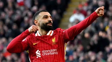 توقعات مباراة ليفربول: رقم تاريخي ينتظر محمد صلاح في مواجهة قوية
