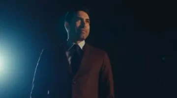 أبو تريكة يتصدر إعلان ستاد النادي الأهلي الجديد (فيديو)