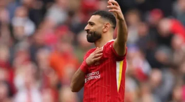 محمد صلاح يسجل رقمًا قياسيًا يعادل آجويرو في الدوري الإنجليزي الممتاز