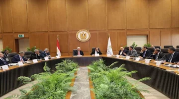 وزير التعليم العالي يطلق منظومة إلكترونية شاملة لحوكمة قبول الطلاب