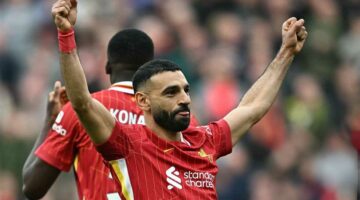 محمد صلاح: التركيز على الأداء أهم من التساوي مع أجويرو في الأرقام القياسية