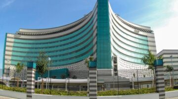 مستشفى جابر يحصل على اعتمادات عالمية جديدة للتميز في الجراحة