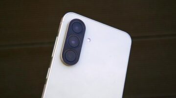 Samsung Galaxy A56 5G: هل هو الخيار الأمثل في فئة الهواتف المتوسطة؟