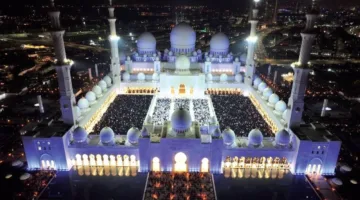 105 آلاف مصلٍ يحتشدون لإحياء ليلة 27 رمضان في جامع الشيخ زايد الكبير