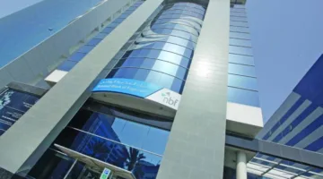 الفجيرة الوطني يقدم بطاقة خصم متعددة العملات بتجربة مبتكرة وشاملة