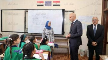 التعليم تعلن عن حاجتها لـ25 ألف معلم لغة عربية لعام 2025: الشروط وكيفية التقديم