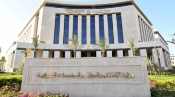مصر بوست | وزير الإسكان: استقبال طلبات المستثمرين بزيادة المقنن المائي للمنشآت الصناعية بالمدن الجديدة