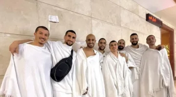 لاعبو بيراميدز يؤدون مناسك العمرة في رمضان ويشاركون صورًا مميزة