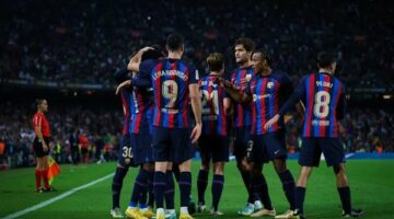 شاهد البث المباشر لمباراة برشلونة وبنفيكا في دوري أبطال أوروبا الآن!