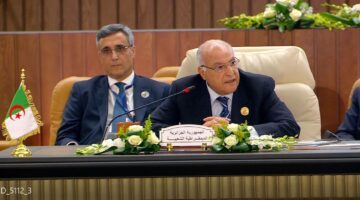 القمة العربية الاستثنائية.. عطاف يحذّر من “خطر تبديد الشعب الفلسطيني بعد مصادرة أرضه”
