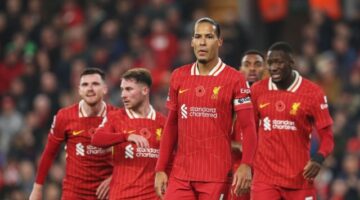 هل يفقد ليفربول الصدارة؟ تحليل دقيق لترتيب البريميرليغ وتأثير الأخطاء الفار