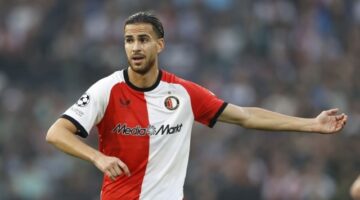 المدرب الهولندي يسلط الضوء على التحديات التي يواجهها الجزائري رامز زروقي في فينورد