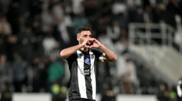 مدرب الركراكي يحدد موقف حمد الله من المشاركة في كأس أمم أفريقيا 2025