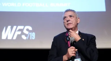 السجن 15 عامًا يهدد مستقبل رئيس الاتحاد الإسباني السابق خلف القضبان!