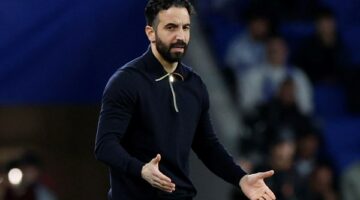 مانشستر يونايتد يرفض منح أرتيتا وقتًا: تفاصيل جديدة تثير الجدل حول المستقبل