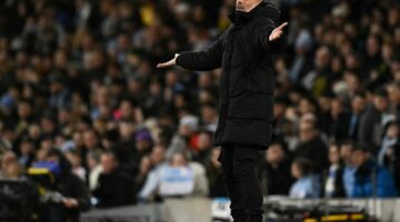 جوارديولا تحت الضغط في صراع رباعي محتدم على لقب الدوري الإنجليزي
