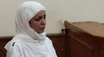 مضيفة طيران تقتل ابنتها بعد سماع “هاتف داخلي” ظنتها مريم العذراء