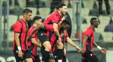 تأهل اتحاد الجزائر ومولودية البيض إلى دور الربع نهائي في كأس الجزائر
