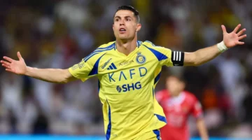 خبير تحكيمي يكشف تفاصيل هدف النصر الثاني في ديربي الشباب المثير