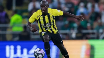 الاتحاد يقدم عرضًا لتجديد عقد كانتي.. ورد فعله يصدم الجميع!