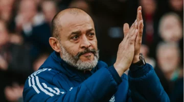 نونو سانتو يصدم الجميع بردّه على عرض دوري روشن.. راتب خيالي تُخطّى به الاتحاد